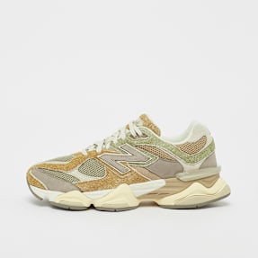 New Balance 9060 beige