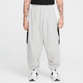 Nike   Club Woven Oversized Track Pants gris
