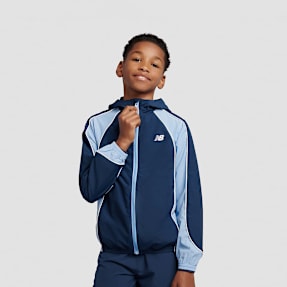 New Balance Varsity Woven Jacket blauw