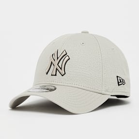 New Era 9Forty Team Outline New York Yankees beige