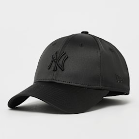 New Era Female 9FORTY Satin New York Yankees schwarz