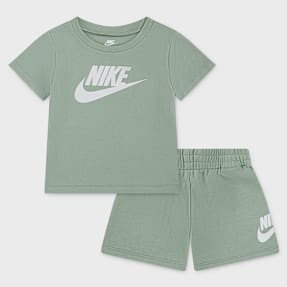 Nike Club Tee & Shorts Set zielony