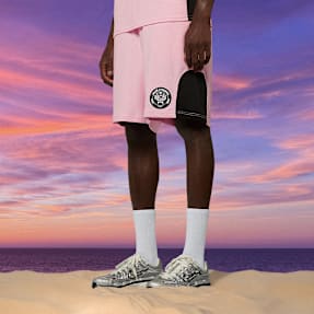 MCM x SNIPES Soccer Shorts różowy