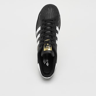 adidas Superstar jetzt online bei SNIPES bestellen
