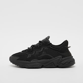 Adidas ozweego snipes store