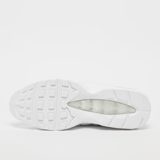 Nike 95 snipes hotsell