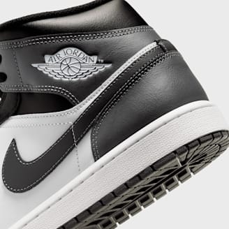 Air Jordan 1 jetzt online bei SNIPES bestellen