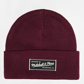 Mitchell & Ness Branded Patch Logo Beanie rot
