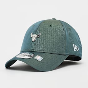 New Era 9FORTY NBA Tech Chicago Bulls zielony