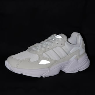 Adidas falcon snipes outlet