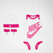 Nike Futura Logo Hat/Bodysuit/Bootie 3pc blanc 17458 1