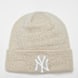 New Era Cuff Beanie Essential MLB New York Yankees beż 22791 1