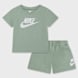 Nike Club Tee & Shorts Set verde 46256 1