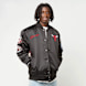 Mitchell & Ness Black Out Satin Jacket Chicago Bulls noir 92290 1
