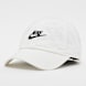 Nike   Club Cap Unstructered Futura Wash weiß 27688 1