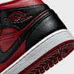 Jordan Air Jordan 1 Mid czerwony 6984 8