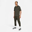 Nike Sportswear Style Essentials Men's Reversible Short-Sleeve Top grün 9612 7