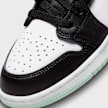Jordan 1 Low SE (GS) branco 9901 7