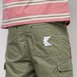 Karl Kani x Stranger Things Original Patch Cargo Shorts grün 12968 6