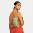 Nike   Sportswear Essentials Crossbody Bag verde 16678 7