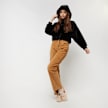 Karl Kani Metal Signature Fake Fur OS Crop Hoodie zwart 13133 4
