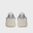 Nike WMNS Air Force 1 '07 biały 14969 4