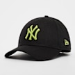 New Era 9Forty League Essential MLB New York Yankees crna 19088 1