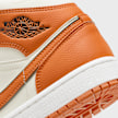 Jordan WMNS Air Jordan 1 Mid SE weiß 20750 8