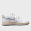 Nike   Air Force 1 '07 blanc 20960 2