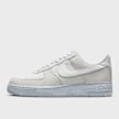 Nike Air Force 1 '07 LV8 EMB blanco 20978 1