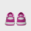 Nike   Dunk Low BG (GS) różowy 21003 5