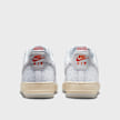 Nike   WMNS Air Force 1 '07 bianco 21088 5