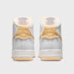 Nike WMNS Air Force 1 Sculpt weiß 25808 5