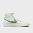 Nike   WMNS Blazer Mid '77 branco 25814 2