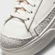 Nike   WMNS Blazer Low Platform blanc 25818 7