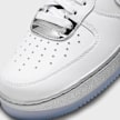 Nike WMNS Air Force 1 '07 SE biały 25836 7