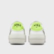 Nike WMNS Air Force 1 Platform weiß 25843 2