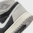 Jordan WMNS Air Jordan 1 Zoom Comfort 2 marrón 27306 8