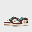 Jordan 1 Low SE (GS) brązowy 27449 4
