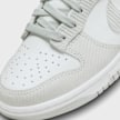Nike   WMNS Dunk Low blanc 27559 7