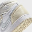 Jordan WMNS Air Jordan 1 High MM weiß 24162 8