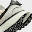 Nike WMNS Phoenix Waffle weiß 24271 5