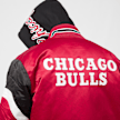 Mitchell & Ness NBA Heavyweight Satin Jacket Chicago Bulls rosso 24400 6