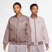Nike Sportswear Reversible Varsity Bomber Jacket rosa  28199 1