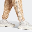 adidas Originals 3-Streifen Trainingshose Cargo Gorp Core Pack beige 28217 4
