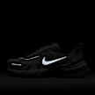 Nike WMNS V2K Run grigio 28408 9
