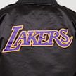 Mitchell & Ness NBA Lightweight Satin Bomber Los Angeles Lakers schwarz 28504 5