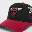 Mitchell & Ness NBA Overbite Pro Snapback Chicago Bulls crna 28614 5