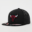 Mitchell & Ness Recharge Trucker NBA Chicago Bulls schwarz 28619 1