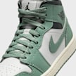 Jordan WMNS Air Jordan 1 Mid verde 31101 7
